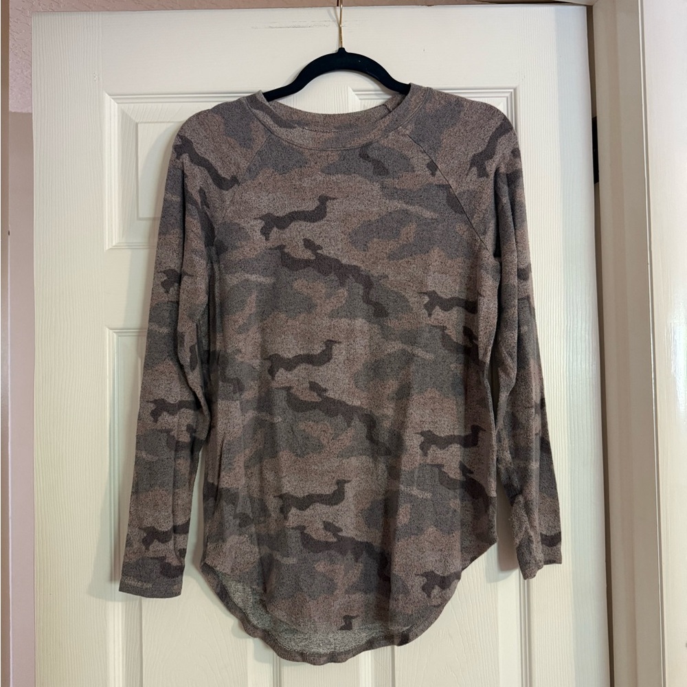 American Eagle Outfitters Soft & Sexy Plush Top - Gray xs